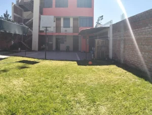 alquiler casa el characato